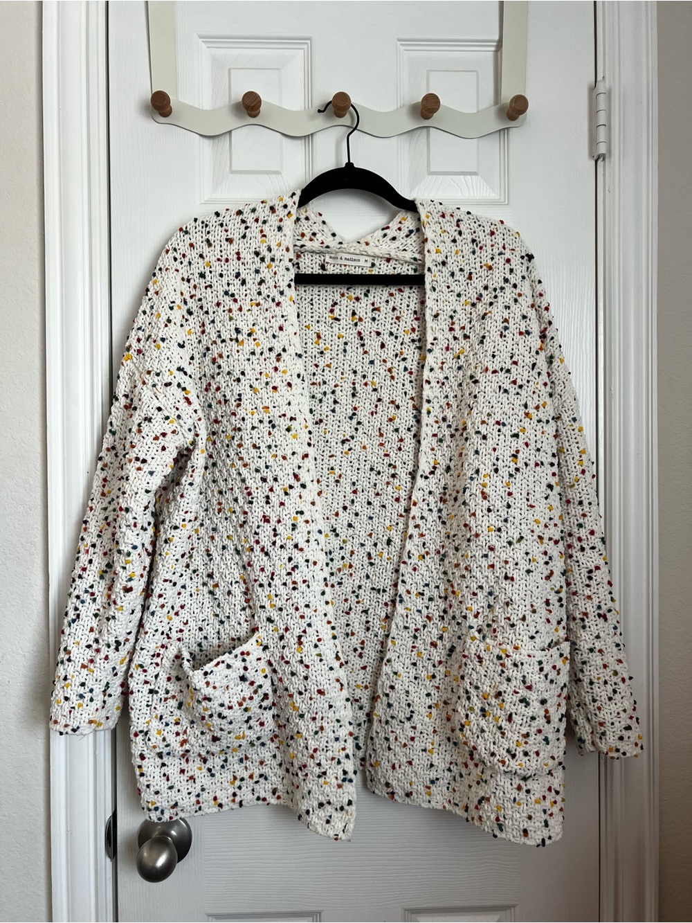 moon & madison White Speckled Open-Front Cardigan with Multicolor Flecks